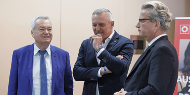 Die Spitzenkandidaten Anton Lang (SPÖ), Mario Kunasek (FPÖ) und Christopher Drexler (ÖVP) während einer Podiumsdiskussion anl. der bevorstehenden Landtagswahl am Montag, 21. Oktober 2024, in der Stadthalle in Graz. 
